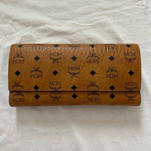 MCM trifold wallet